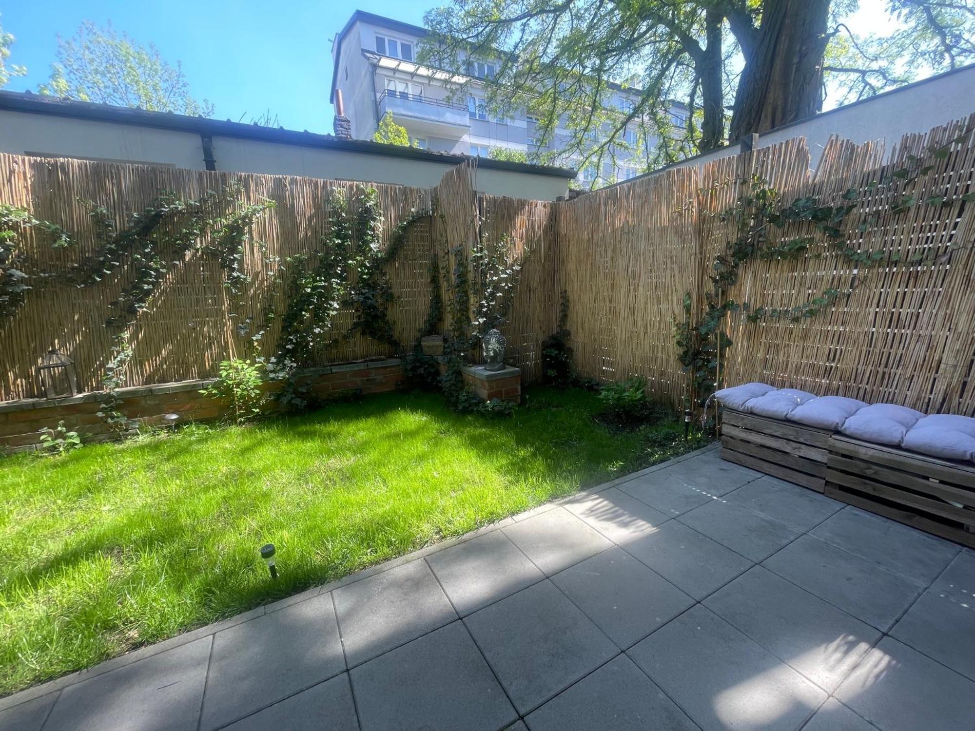 Garden Place Apartment Warszawa Zewnętrze zdjęcie